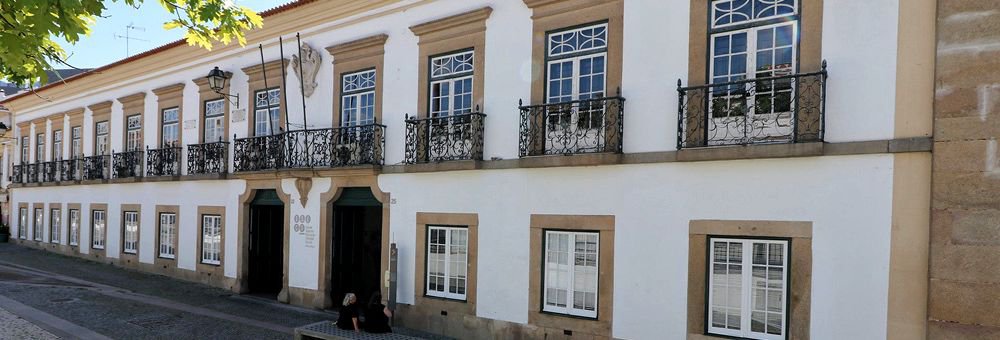 Escola Superior de Educação e Ciências Sociais